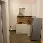 Aj *