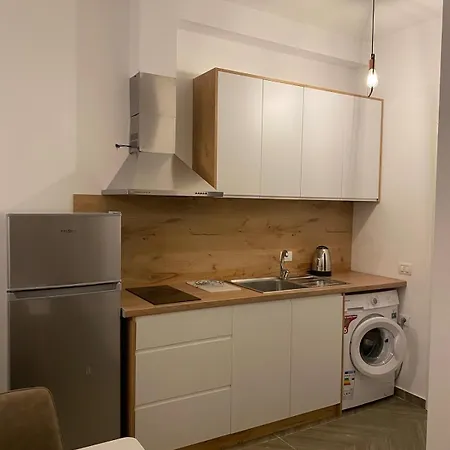 Aj Apartman Orikum