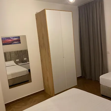 Apartment Aj *