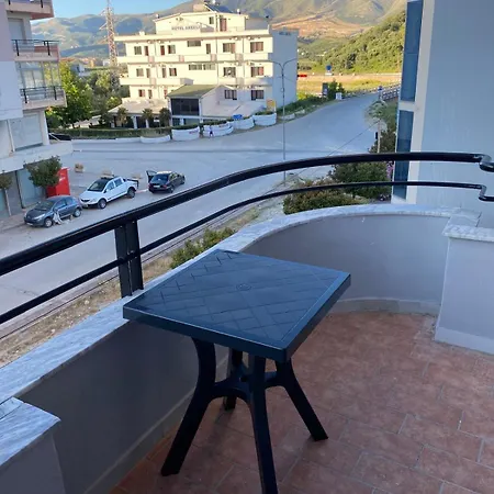 Aj Apartment *