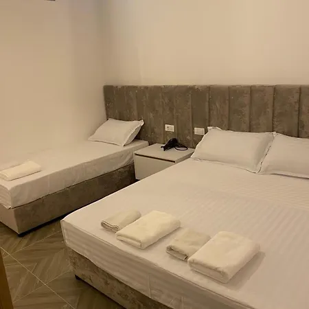 Apartament Aj *